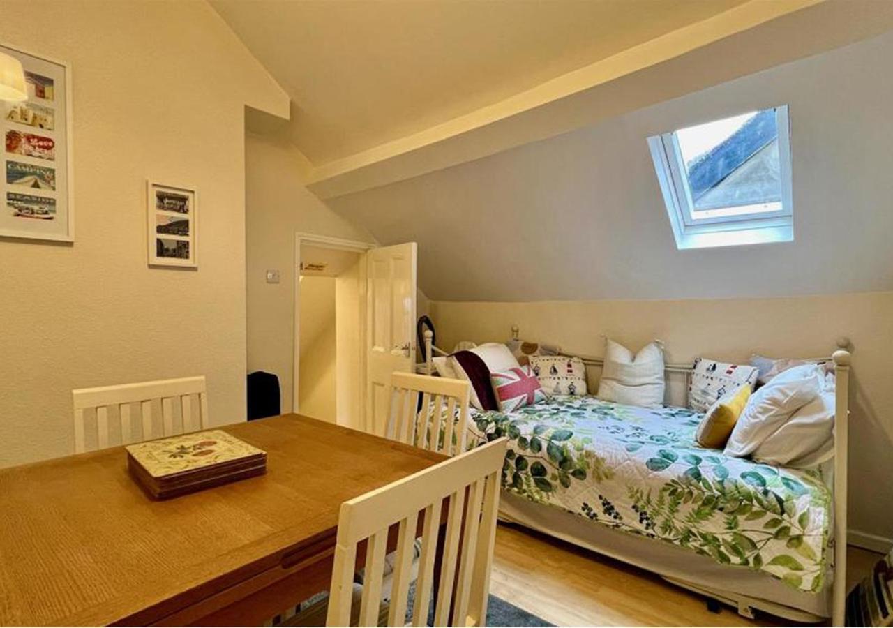 Luxury 4 Bedroom Seaside Apartment - Glan Y Werydd House Barmouth Exterior foto