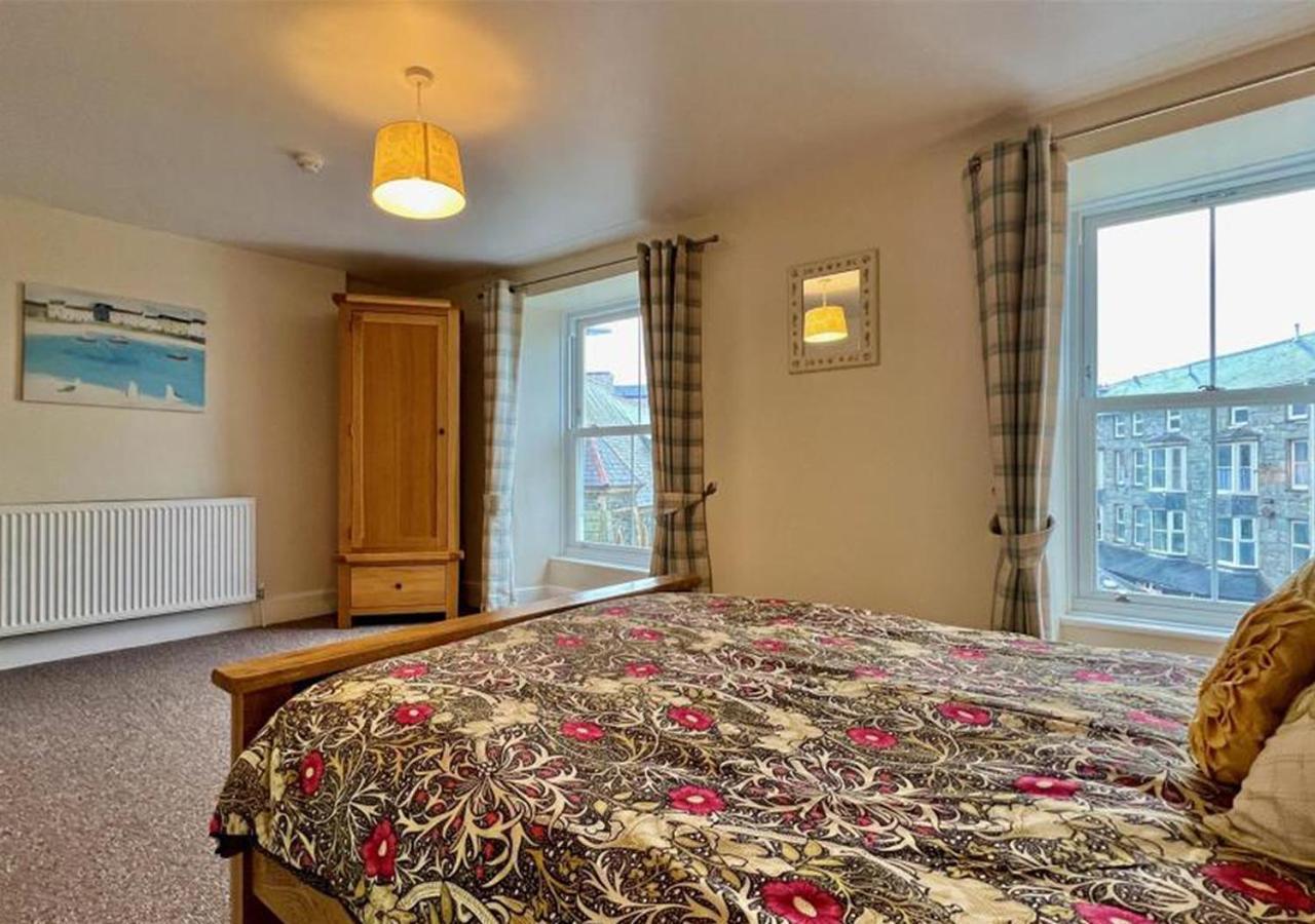Luxury 4 Bedroom Seaside Apartment - Glan Y Werydd House Barmouth Exterior foto